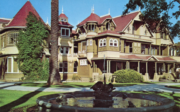 Winchester Mystery House1