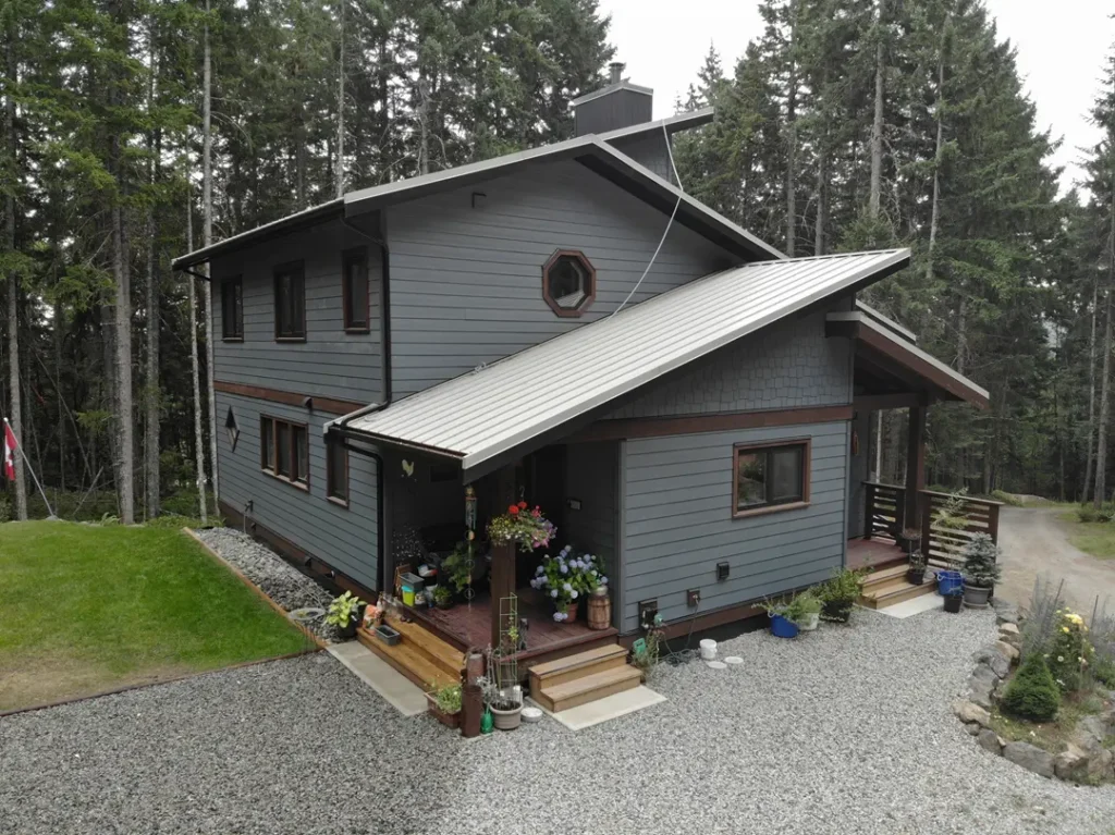 Side view of the custom canadian residence